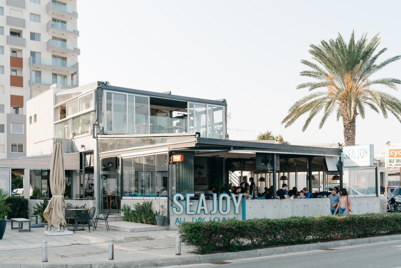 Seasunlove Apt. Apartamento Larnaca Exterior foto